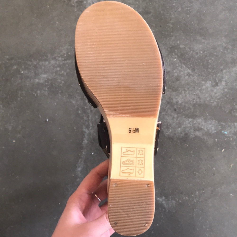 NW Michael Kors wedges - Picture 2 of 2